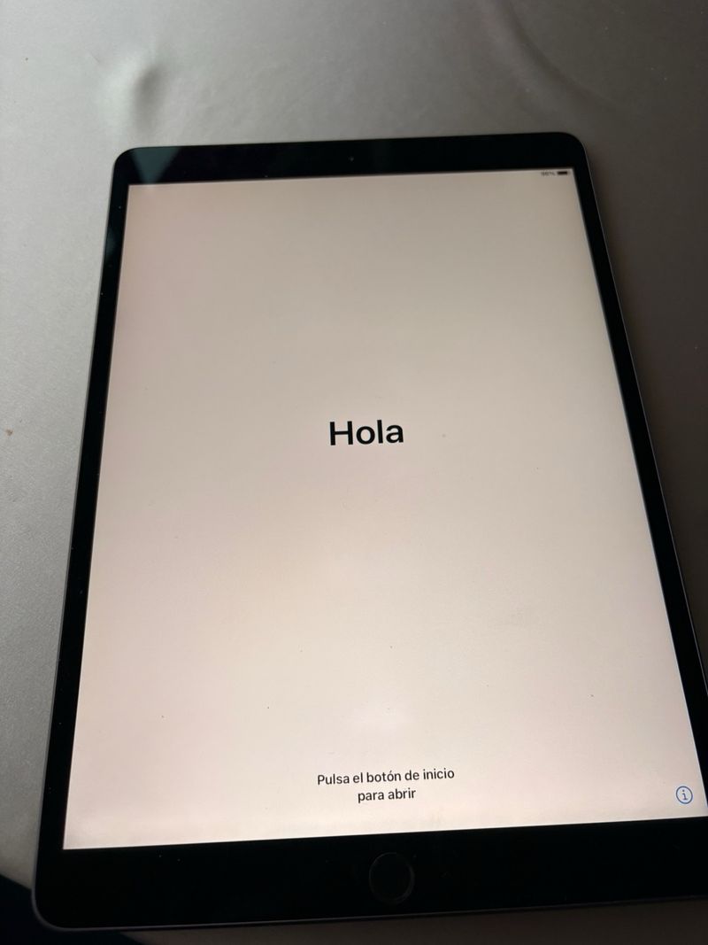 iPad Air 3ª Gen + Teclado Original