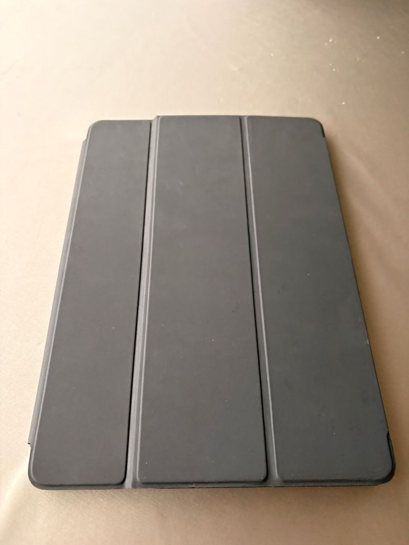 iPad Air 3ª Gen + Teclado Original afbeelding 4