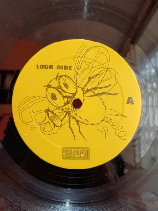 Vinilo makina remember