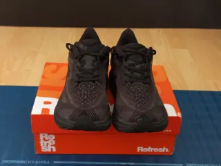 Hoka Clifton 9 T41 Zapatillas Running Negras