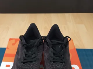 Hoka Clifton 9 T41 Zapatillas Running Negras