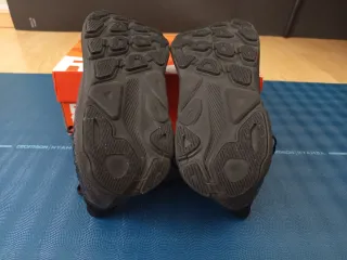 Hoka Clifton 9 T41 Zapatillas Running Negras