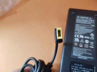 Cargador Portátil 135W 20V 6.75A Adaptador