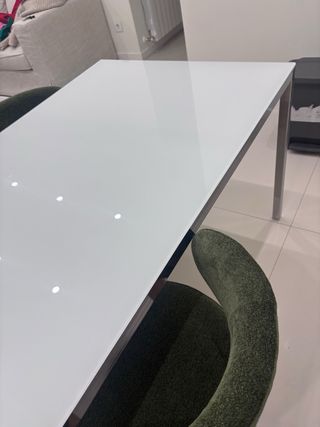 Mesa Comedor IKEA Cristal y Metal