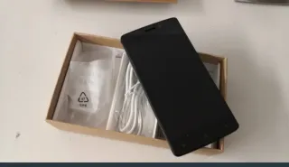 Lote móvil y tienda infantil.