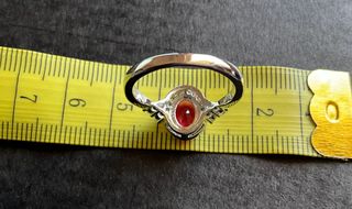 Anello donna con pietra ovale rosa