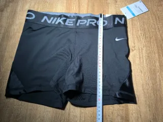 Short Nike Pro raso saten
