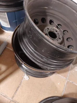 Llanta de acero para coche