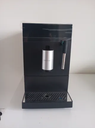 Cafetera Super Automática Cecotec