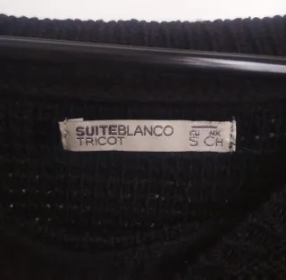 Jersey Negro Hombros Descubiertos