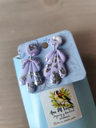 Pendientes Ana M. Vicente Morado y Plata