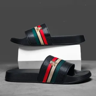 Chanclas Ligeras con Tiras Multicor