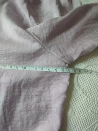 Blusa lila satinada con volantes T. M