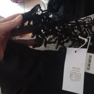 Tubino Glam Amour nero con pizzo