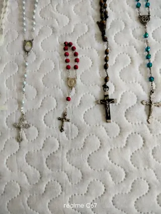 Lote coleccion8 rosarios+5 cruces