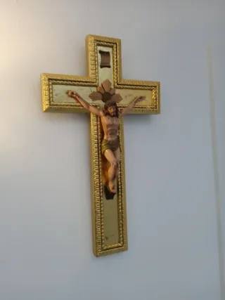 Antigua Cruz de Madera Pan de Oro