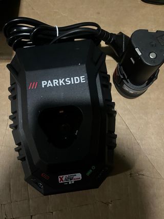 PARKSIDE 12V 2.5Ah Batería + Cargador 6A