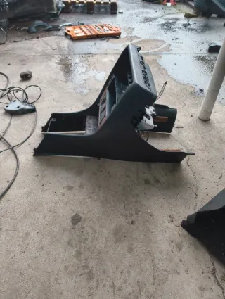 Consola Central Audi A4 B4 con climatizador