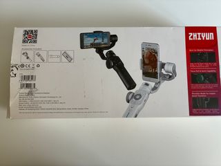 Zhiyun Smooth 4 Gimbal Stabilizzatore per Smartphone