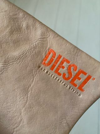 Cartera de piel DIESEL naranja