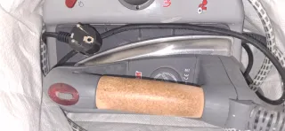 Centro de planchado Polti Vaporella Elegant