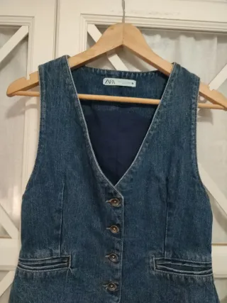 Chaleco vaquero Zara