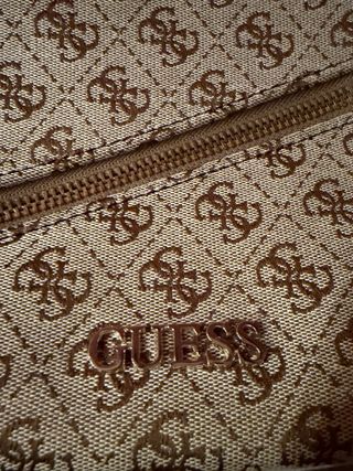 Bolso Guess Beige y Blanco Original