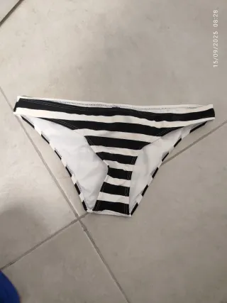 Bikini Rayas Blanco y Negro