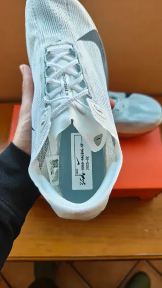 Nike ZoomX Streakfly 2 - Sin usar - Talla 42,5