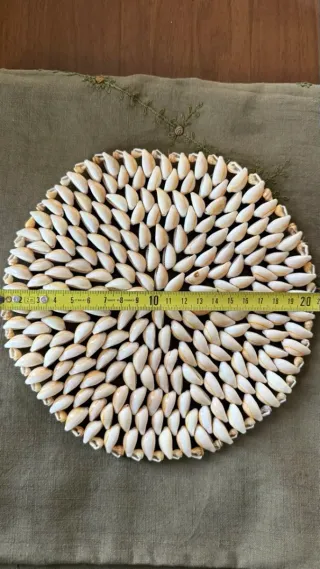 Set 2 sottopiatti decorativi in conchiglie