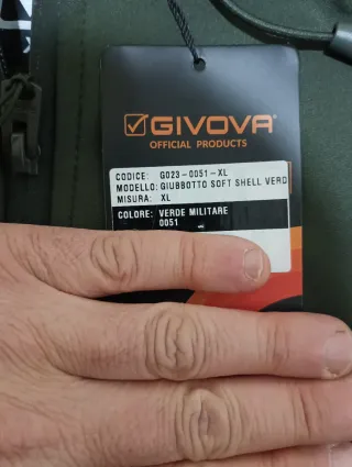 Giubbotto Givova verde con cappuccio