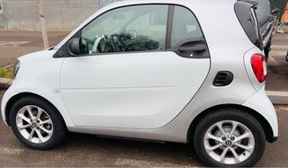 smart fortwo 2020