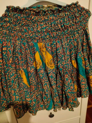 Falda con estampado floral