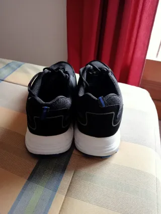 Deportivas Talla 43 Negro y Azul