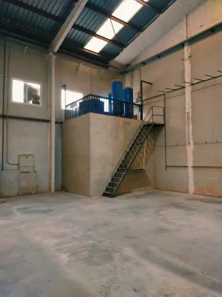 Se alquila nave industrial 691.387.760