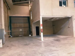 Se alquila nave industrial 691.387.760