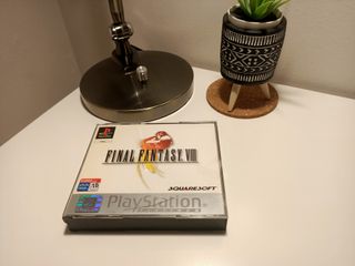 Final Fantasy VIII PS1 Platinum Completo