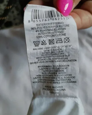 Maglia a rete nera e bianca