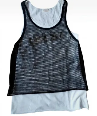 Maglia a rete nera e bianca