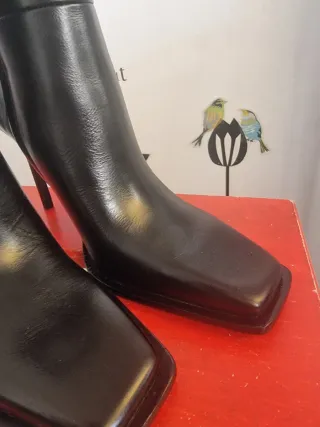 Botas de piel tacón alto Ludovic x Zara