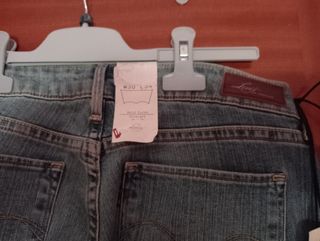 Pantalón Levi's Mujer