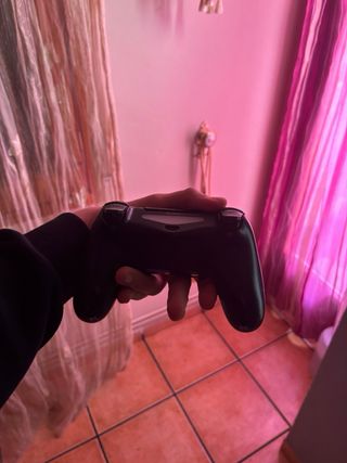 Consola Sony Playstation 4 Negra 1TB