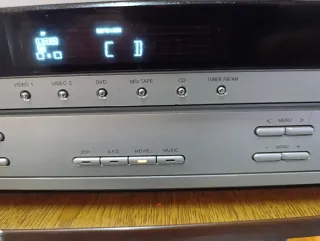 Amplificador/Receptor AV Sony STR-DE495 con mando