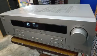 Amplificador/Receptor AV Sony STR-DE495 con mando