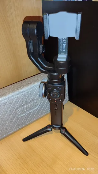 Estabilizador Zhiyun Crane 4