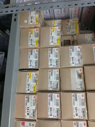 Tornillos madera Marca WURTH liquidación