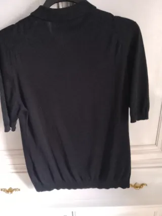 Cárdigan negro con pañuelo estampado