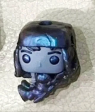 Figura  Eddie Stranger Things Kinder Joy