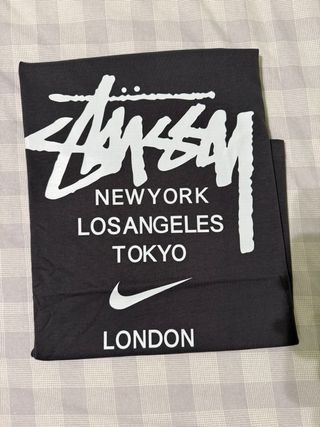 Camiseta Stussy Negra