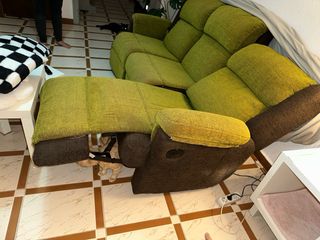 REGALO SOFA RECLINABLE.